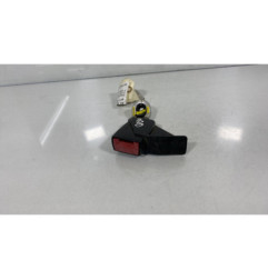 Attache ceinture arriere droit MERCEDES CLASSE CLK 208