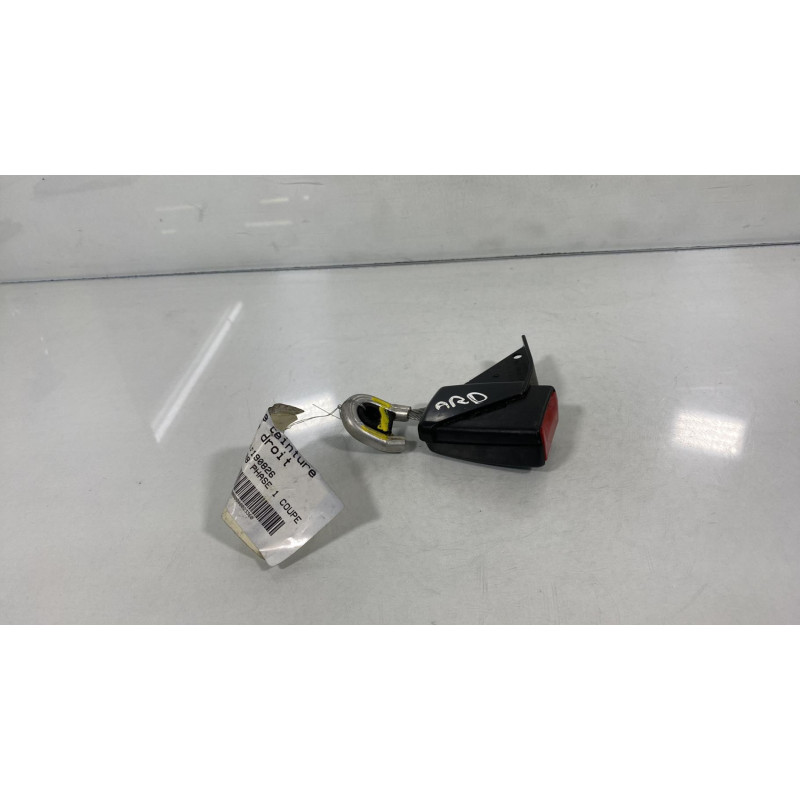 Attache ceinture arriere droit MERCEDES CLASSE CLK 208 Photo n°3