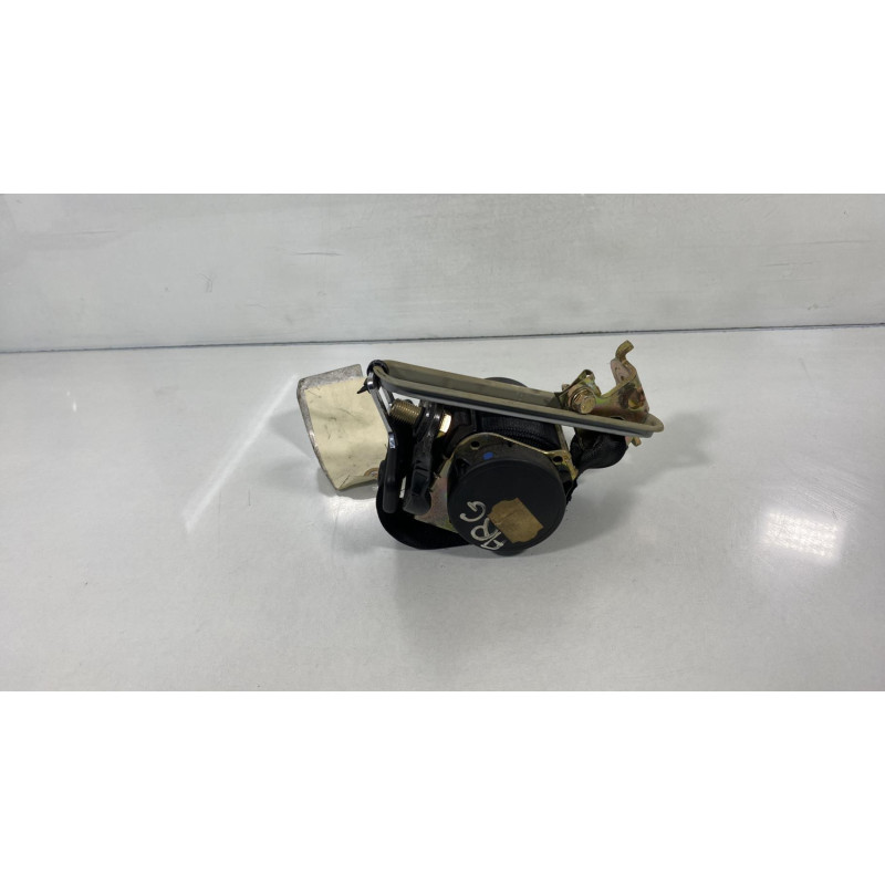 Ceinture arriere gauche MERCEDES CLASSE CLK 208 Photo n°1