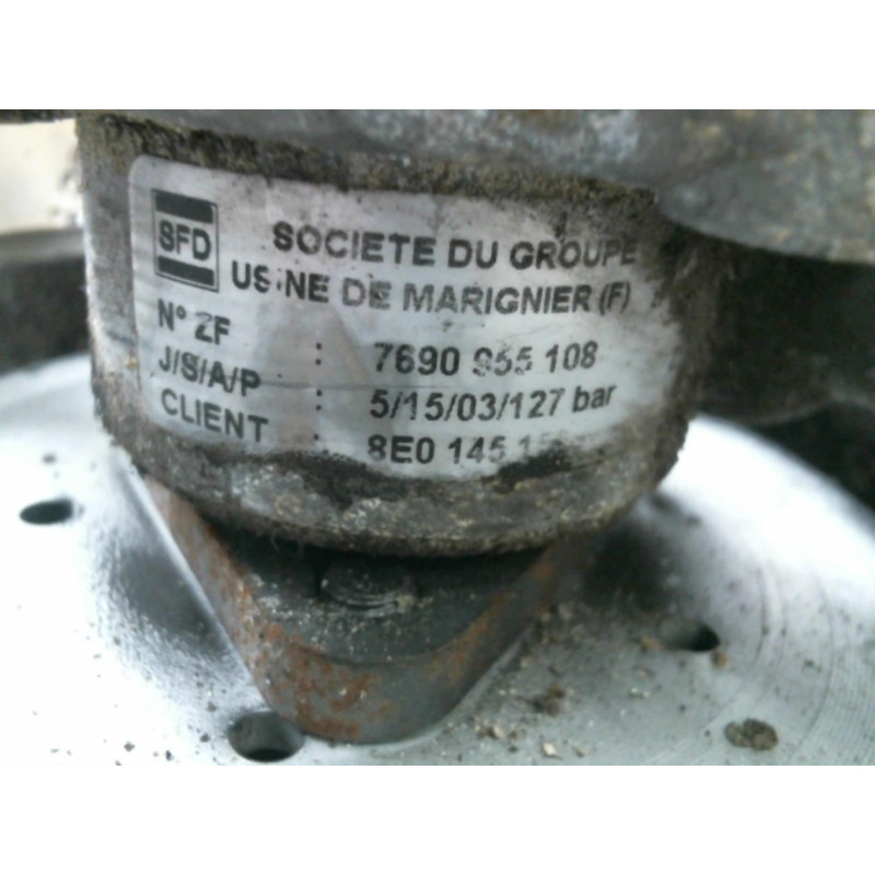 Pompe de direction CITROEN XSARA Photo n°4