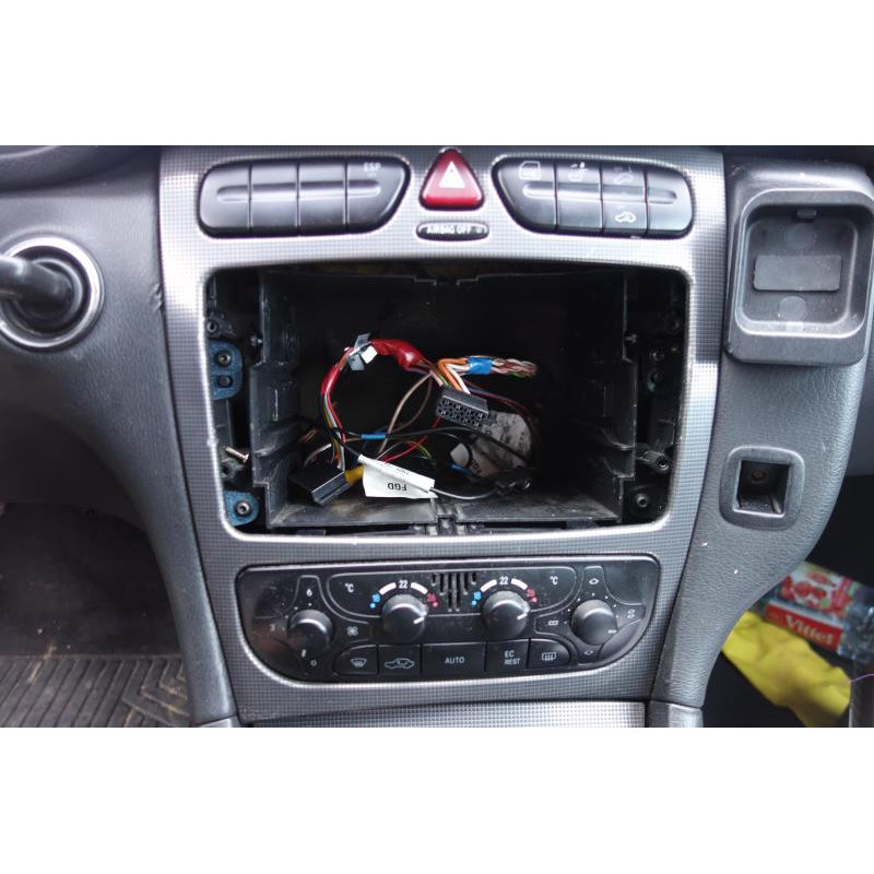 Retroviseur interieur MERCEDES CLASSE C 203 Photo n°10