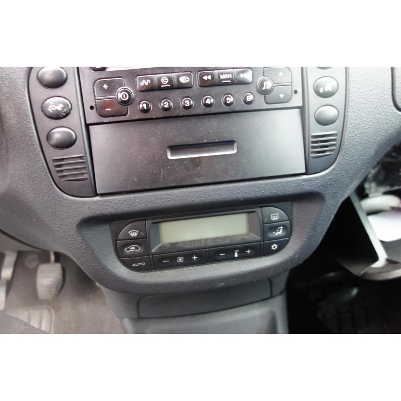 Serrure avant droit CITROEN C2 Photo n°10