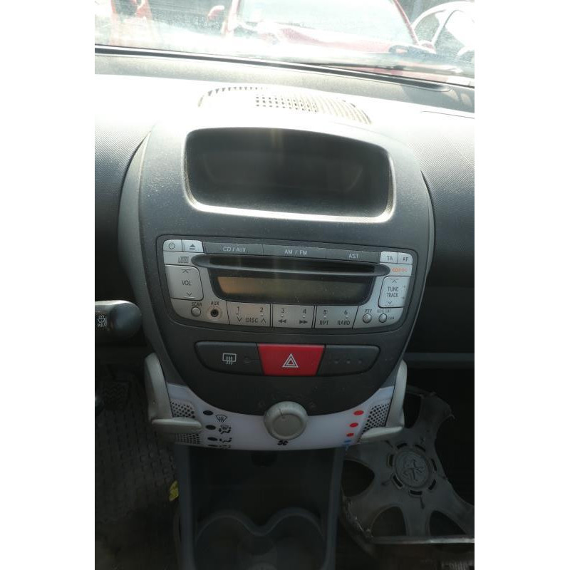 Serrure avant gauche PEUGEOT 107 Photo n°4