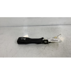 Attache ceinture avant droit SUZUKI SWIFT 4 Photo n°1
