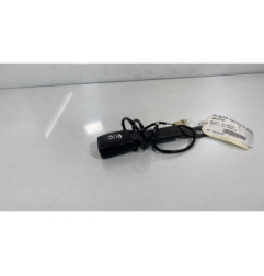Attache ceinture avant gauche SUZUKI SWIFT 4 Photo n°1