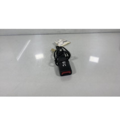 Attache ceinture avant gauche SUZUKI SWIFT 4