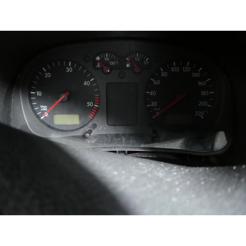 Porte avant droit VOLKSWAGEN GOLF 4 Photo n°9