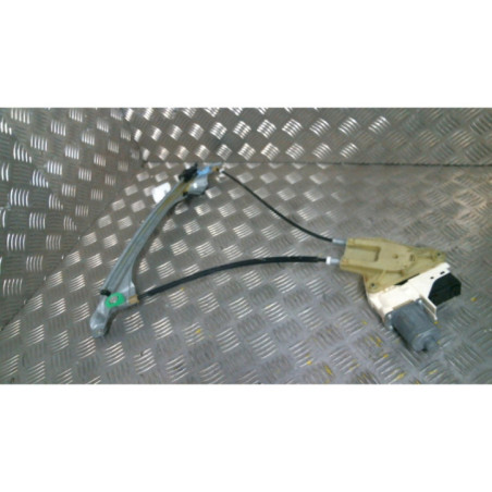 Leve vitre electrique arriere gauche RENAULT LAGUNA 3 Photo n°1