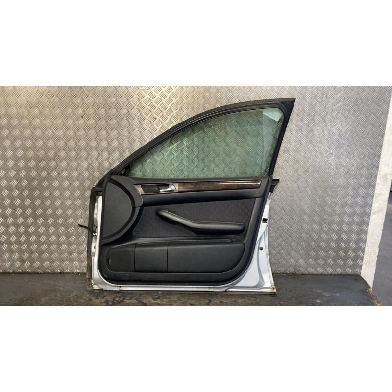 Porte avant droit AUDI A6 2 Photo n°1