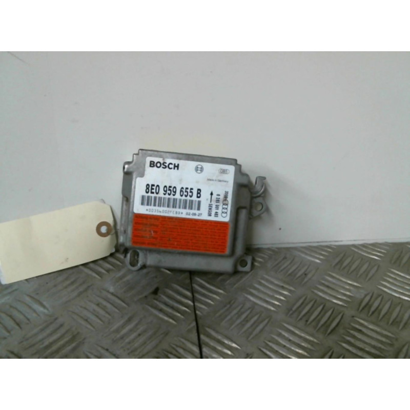 Boitier air bag AUDI A4 2 Photo n°1