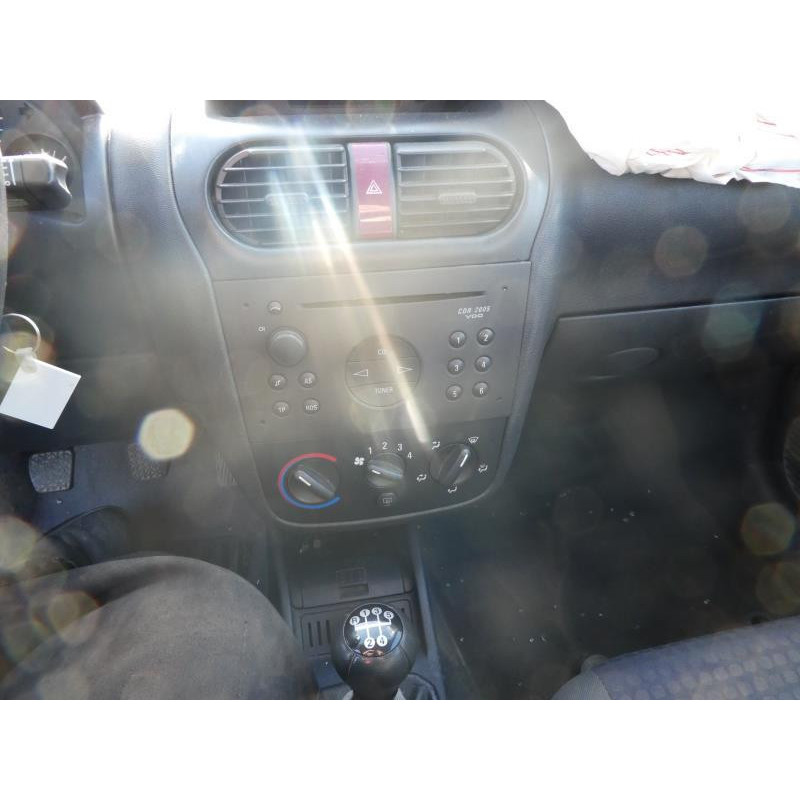 Porte arriere droit OPEL CORSA C Photo n°7