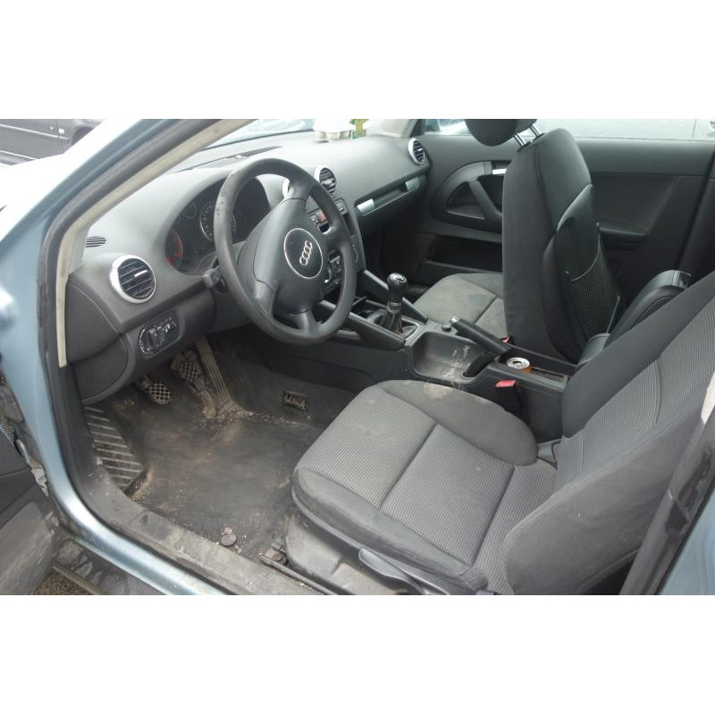 Porte avant droit AUDI A3 2 Photo n°5