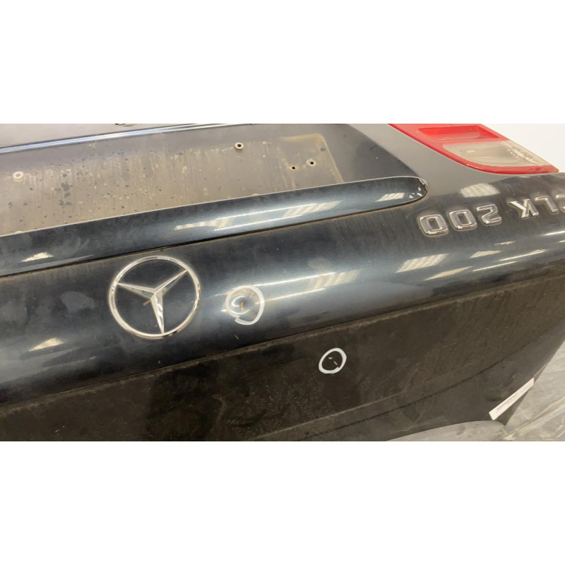 Malle/Hayon arriere MERCEDES CLASSE CLK 208 Photo n°2