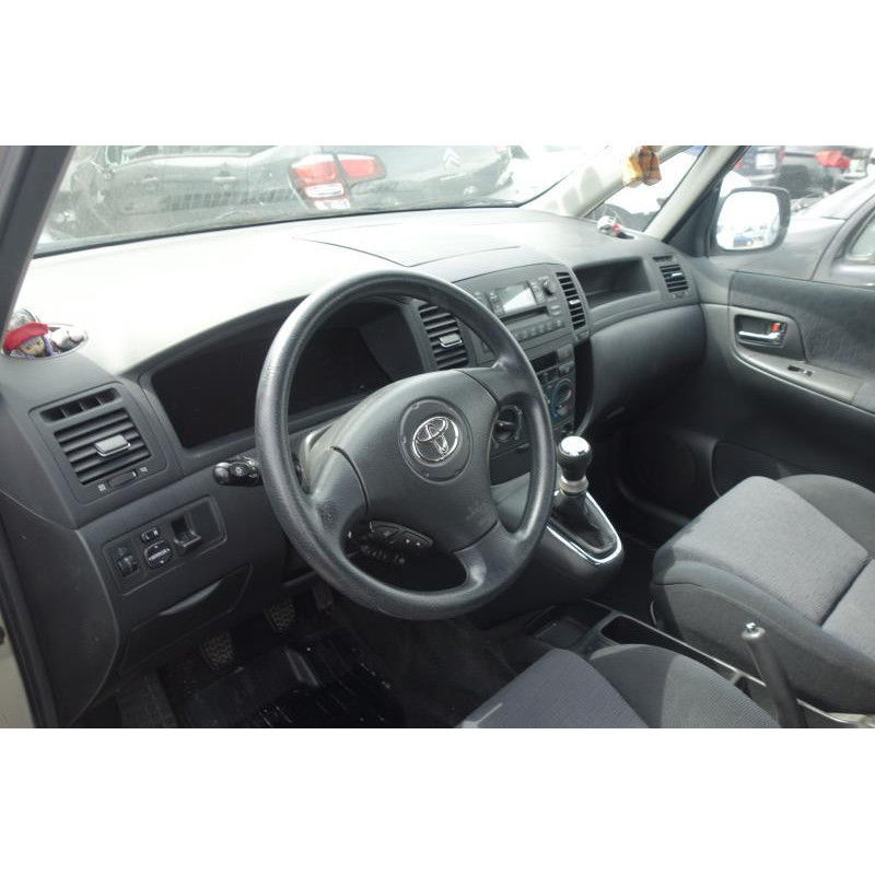 Capot TOYOTA COROLLA VERSO 1 Photo n°4