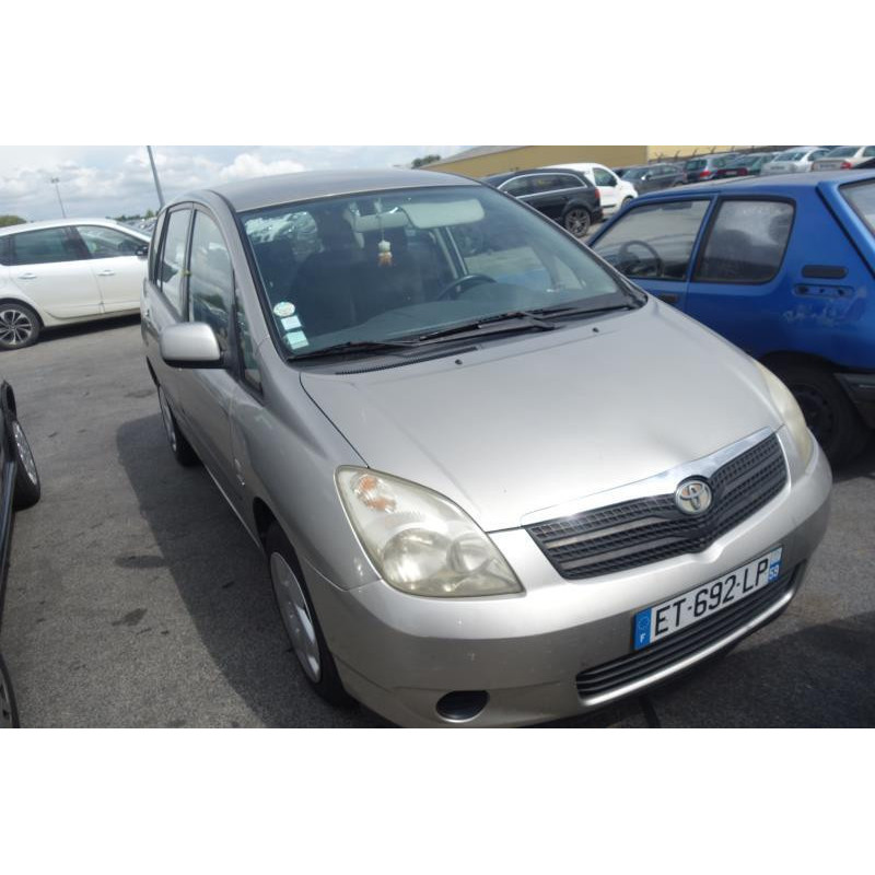 Capot TOYOTA COROLLA VERSO 1 Photo n°7