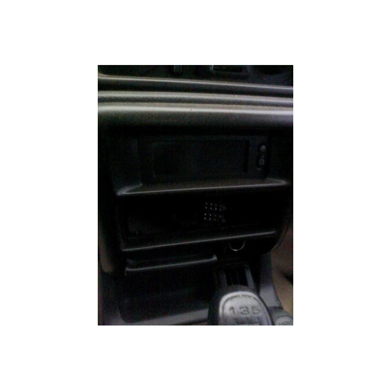 Hayon inferieur OPEL FRONTERA B Photo n°11