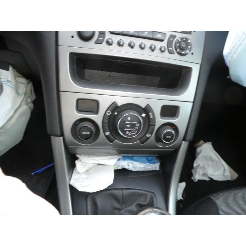 Serrure avant droit PEUGEOT 308 1 Photo n°8