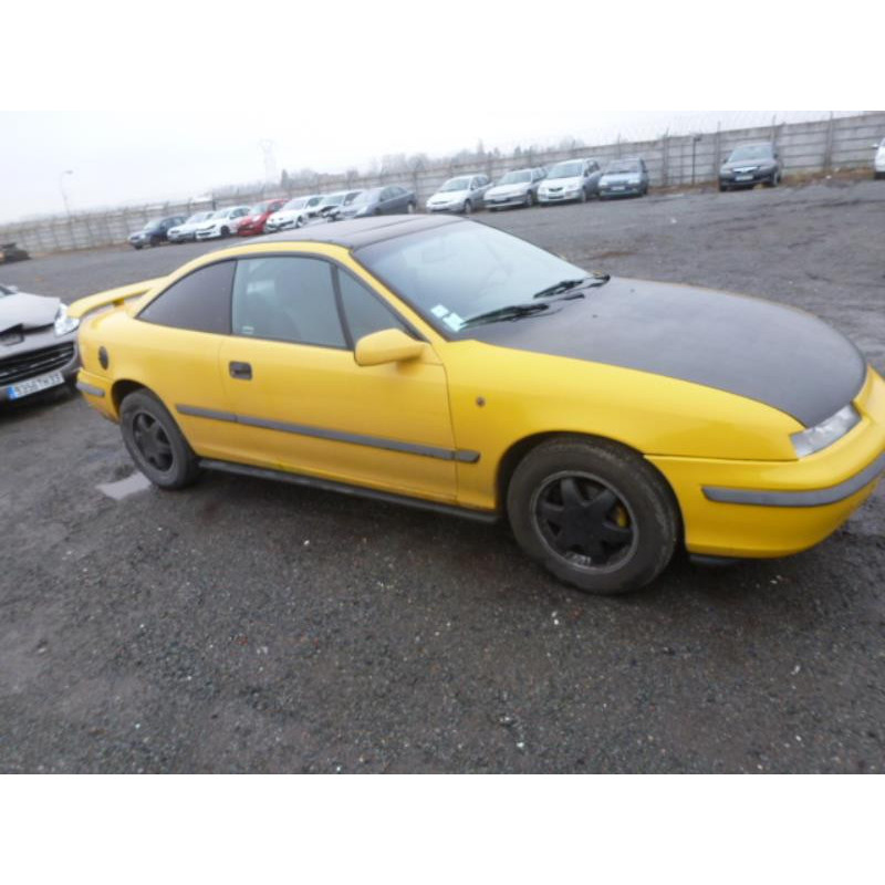Pare choc arriere OPEL CALIBRA Photo n°8