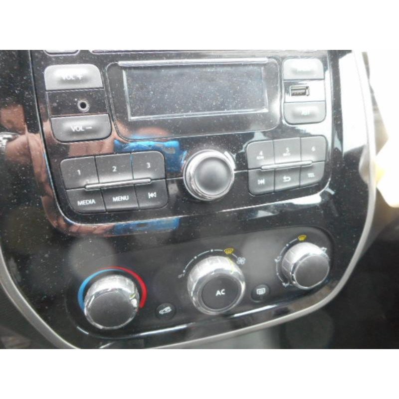 Autoradio d'origine RENAULT CAPTUR 1 Photo n°10
