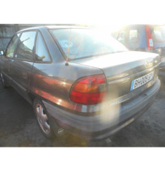 Optique avant secondaire droit (feux)(clignotant) OPEL ASTRA F