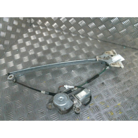 Leve vitre electrique avant droit OPEL AGILA A Photo n°1