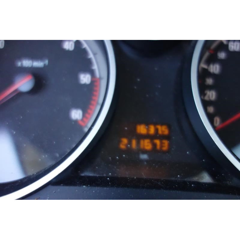 Capot OPEL ZAFIRA B Photo n°12