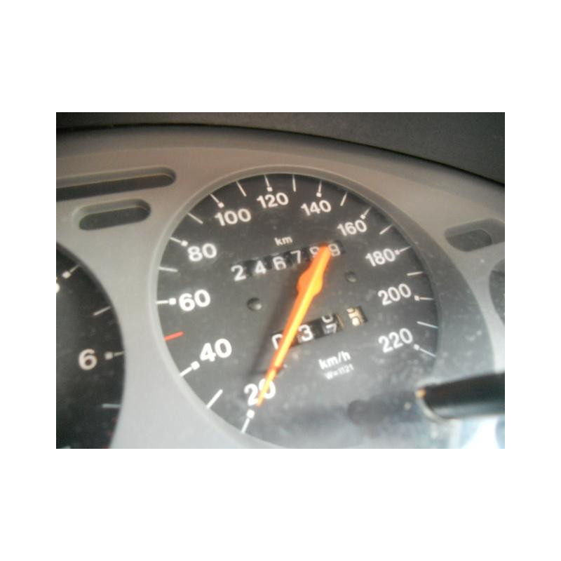 Interrupteur de leve vitre avant droit OPEL TIGRA 1 Photo n°10
