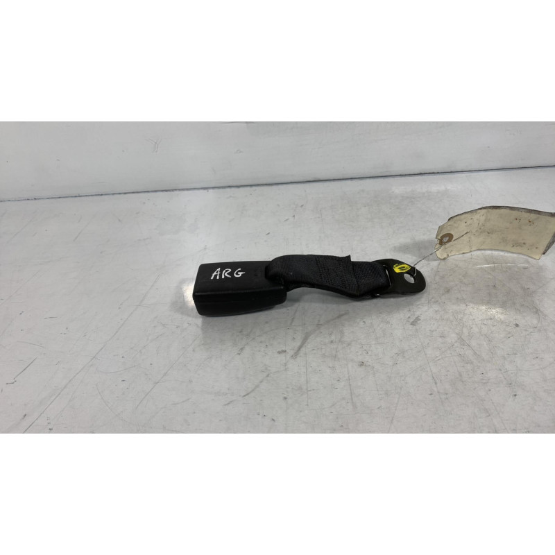 Attache ceinture arriere gauche NISSAN NOTE 1 Photo n°3