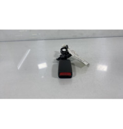 Attache ceinture avant gauche NISSAN NOTE 1 Photo n°1