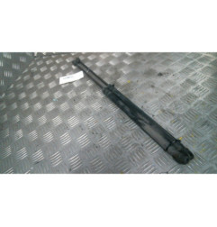 Verin de coffre OPEL CORSA D Photo n°1