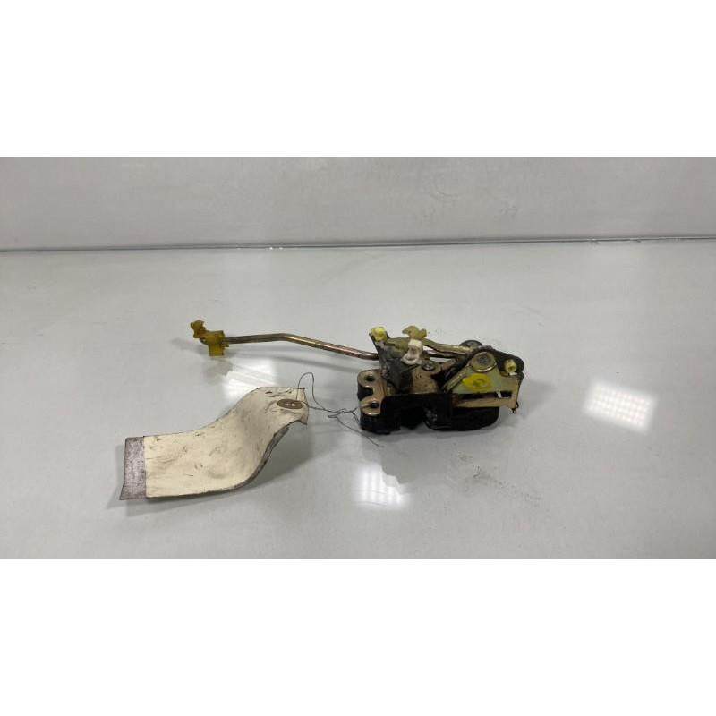 Serrure avant droit HYUNDAI GALLOPER Photo n°1