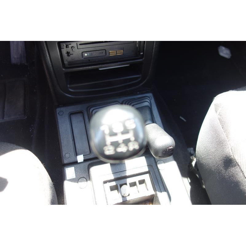Serrure avant droit HYUNDAI GALLOPER Photo n°4