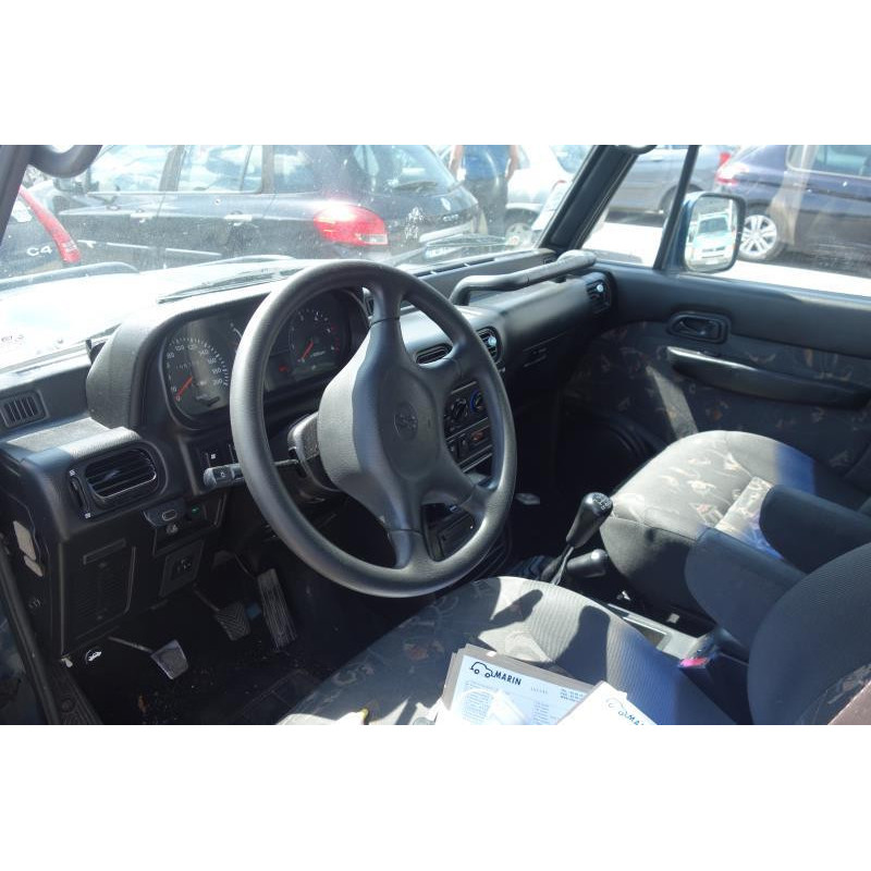 Serrure avant droit HYUNDAI GALLOPER Photo n°9