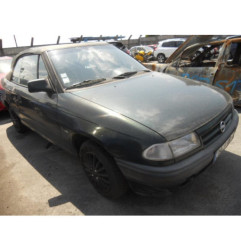 Serrure avant droit OPEL ASTRA F
