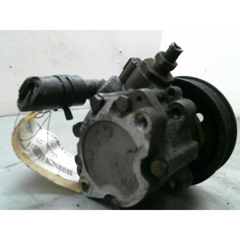 Pompe de direction VOLKSWAGEN LUPO Photo n°2