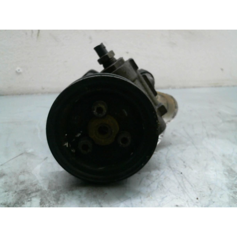 Pompe de direction VOLKSWAGEN LUPO Photo n°3