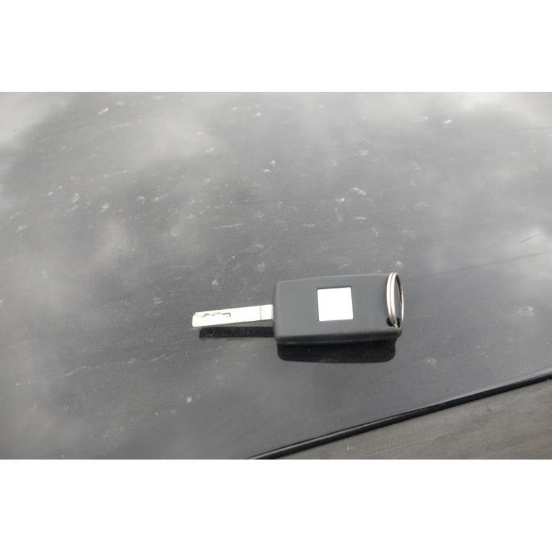 Porte avant gauche CITROEN C3 2 Photo n°10