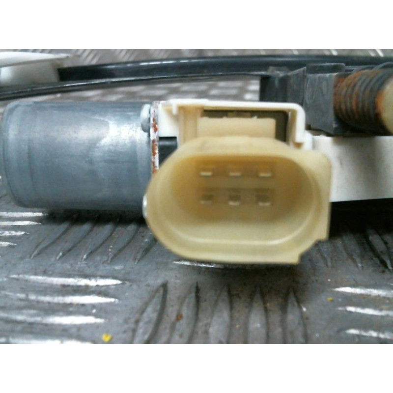 Leve vitre electrique arriere droit FORD MONDEO 3 Photo n°2