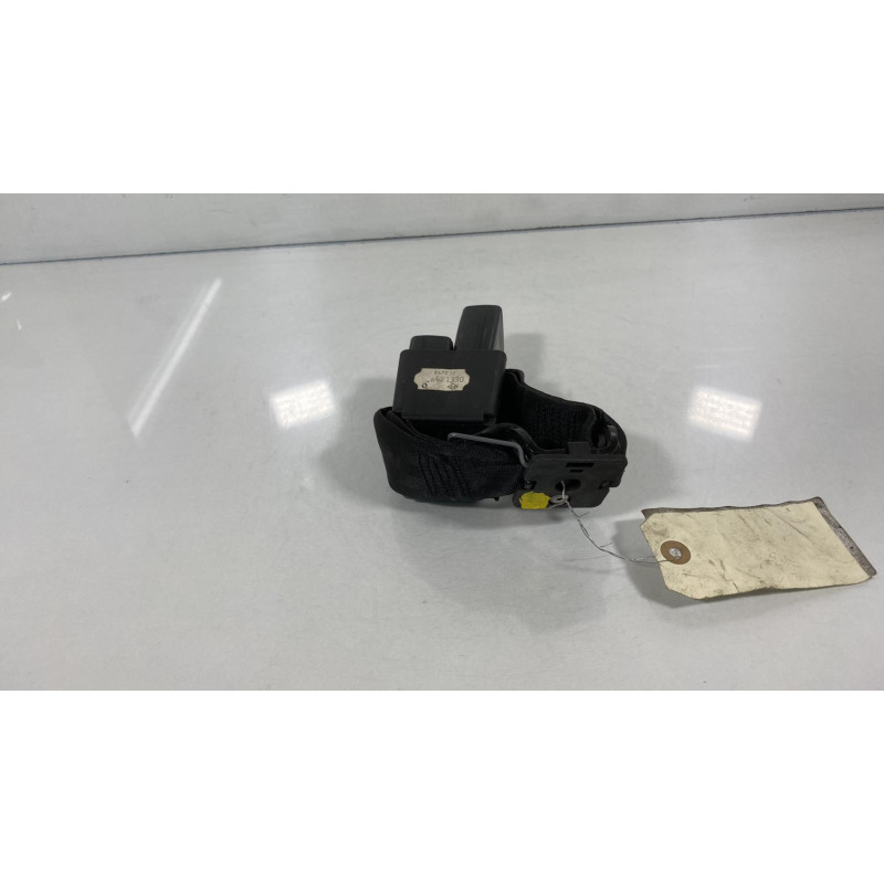 Attache ceinture arriere gauche RENAULT MEGANE 1 Photo n°2