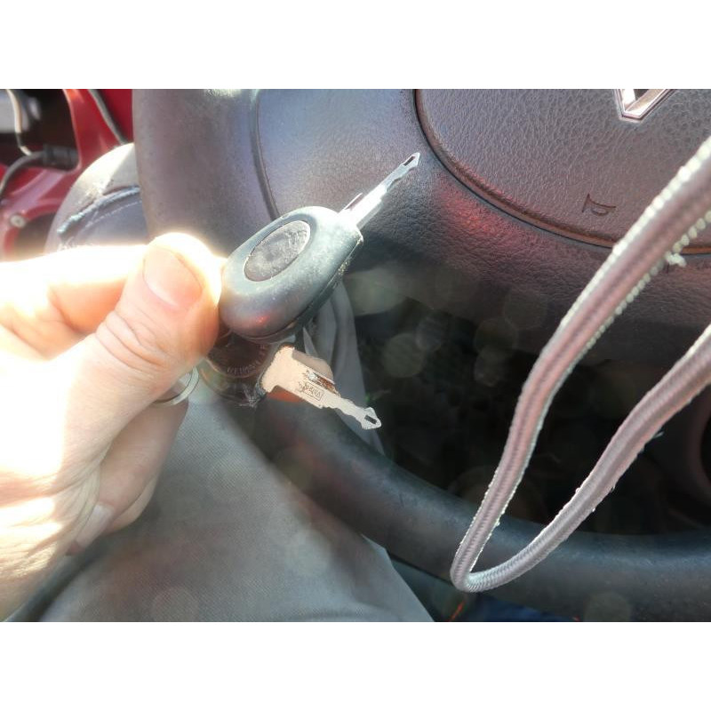 Ceinture avant droit RENAULT MEGANE 1 Photo n°8