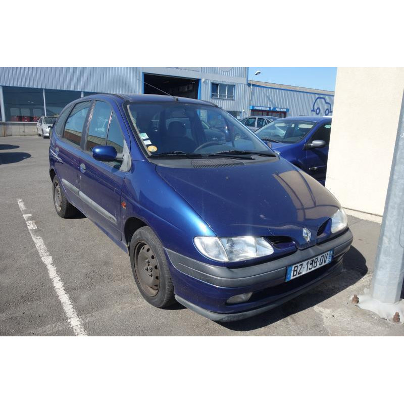 Capot RENAULT SCENIC 1 Photo n°7