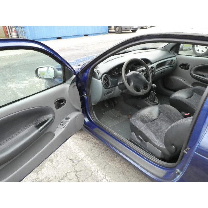 Malle/Hayon arriere RENAULT MEGANE 1 Photo n°7