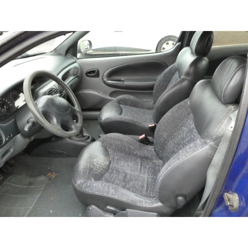 Malle/Hayon arriere RENAULT MEGANE 1 Photo n°9