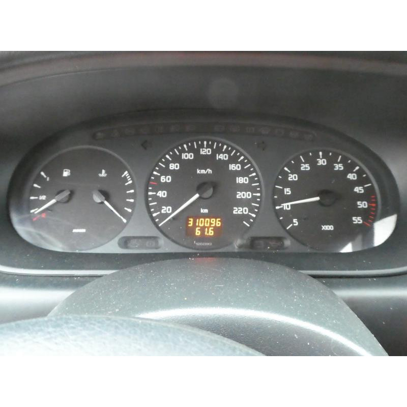 Malle/Hayon arriere RENAULT MEGANE 1 Photo n°11