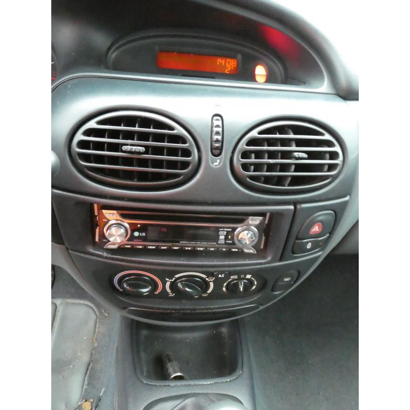 Malle/Hayon arriere RENAULT MEGANE 1 Photo n°12