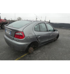 Plage arriere RENAULT MEGANE 1