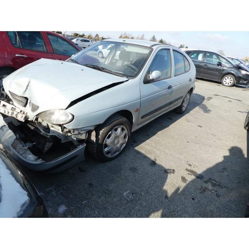 Plage arriere RENAULT MEGANE 1 Photo n°5