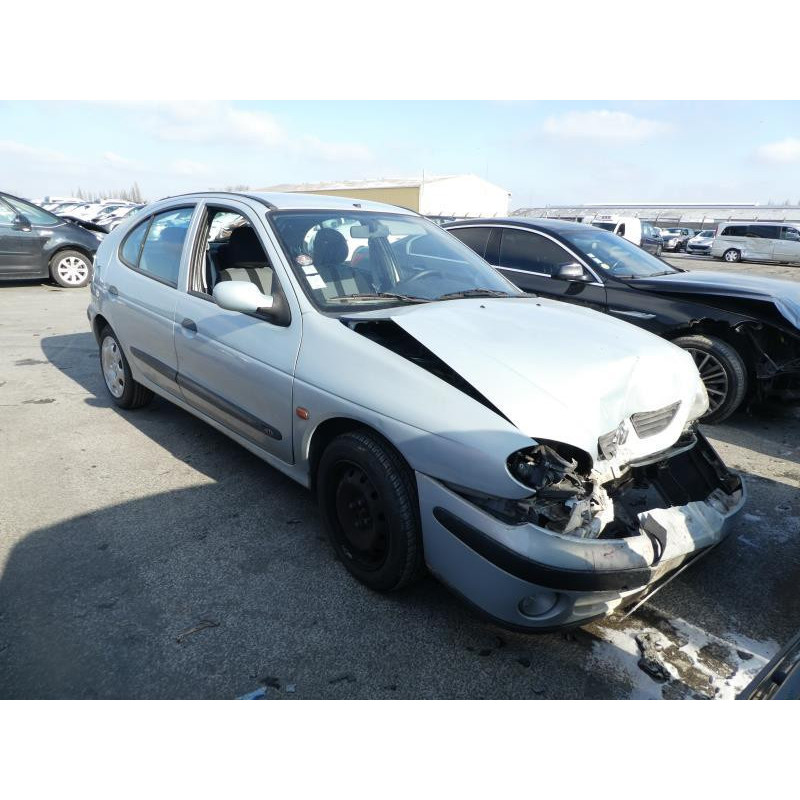 Plage arriere RENAULT MEGANE 1 Photo n°10