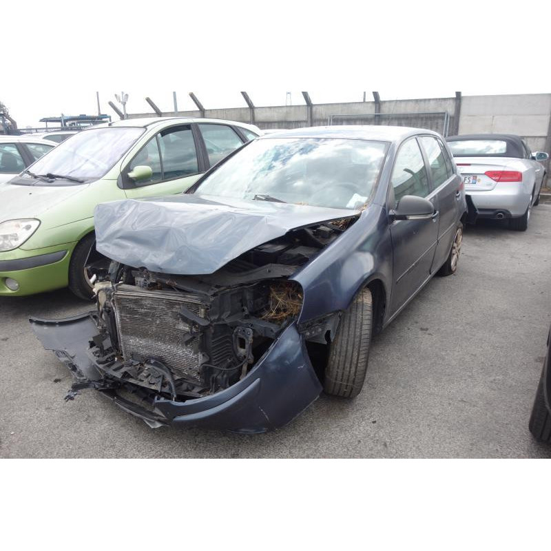 Feu arriere secondaire gauche (feux) VOLKSWAGEN GOLF 5 Photo n°5