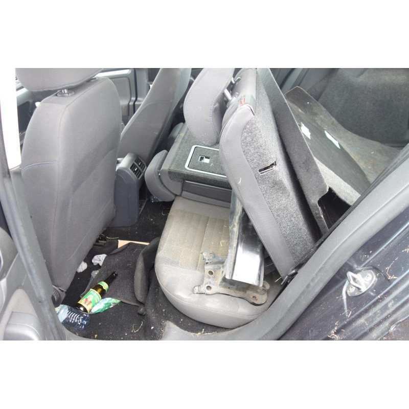 Feu arriere secondaire gauche (feux) VOLKSWAGEN GOLF 5 Photo n°12